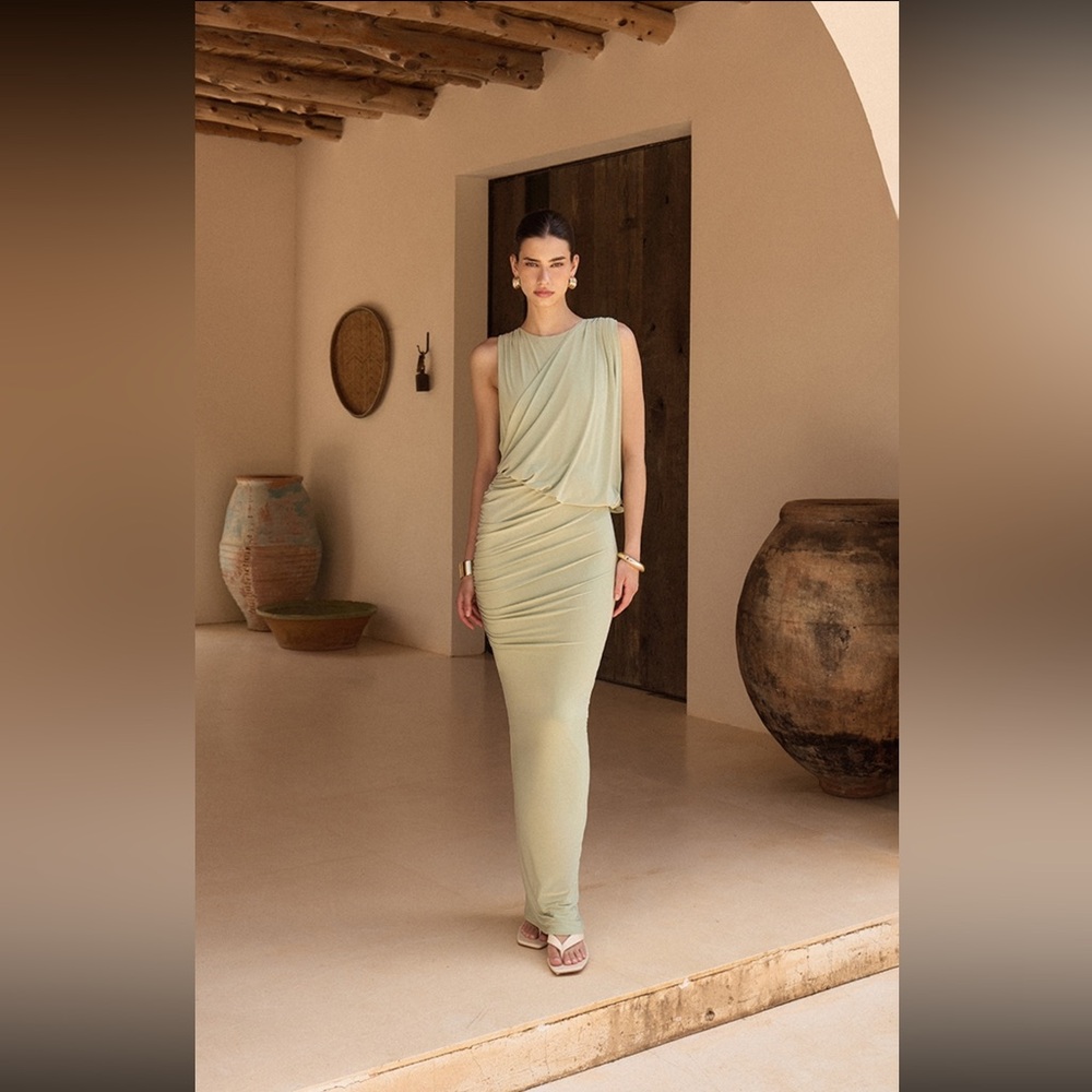 Pretty little thing slinky maxi dress in mint green